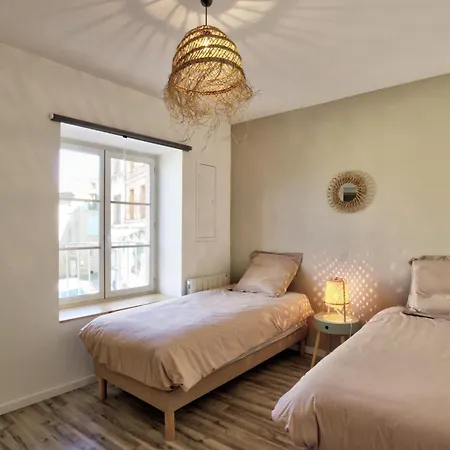 Authentique Et Confortable Avec Wifi, Parking Gratuit Et Cuisine Equipee A - Fr-1-496-276 * Saint-Galmier