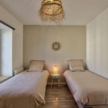 Authentique Et Confortable Avec Wifi, Parking Gratuit Et Cuisine Equipee A - Fr-1-496-276 Apartamento *